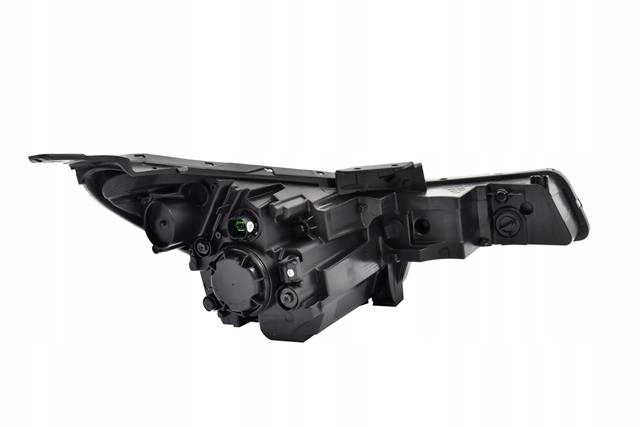 Koplamp HYUNDAI ELANTRA VII 2021- LEFT HEADLIGHT 7 PIN REGULAR WITH LED 92101-AA020