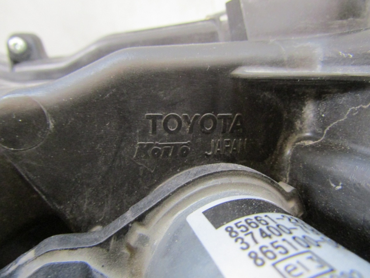 Koplamp Toyota Land Cruiser J150 Facelift LED RH RECHTS 18-22 Z114/K3/14B