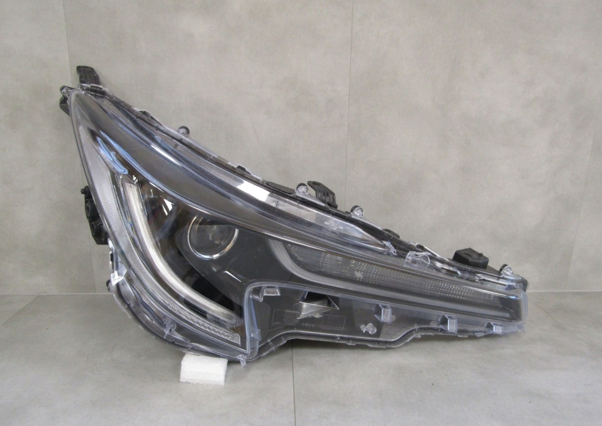Koplamp Toyota Corolla E21 HB Kombi FULL LED 18-22 RH Rechts 81110-02S70 S1646/K3/8B