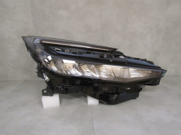 Koplamp TOYOTA CHR II LED RECHTS 81110-F4220-00 23- Z77/K3/9A