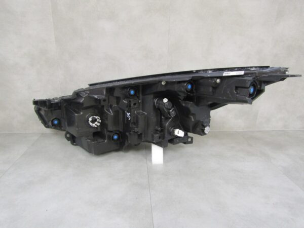Koplamp TOYOTA CHR II LED RECHTS 81110-F4220-00 23- Z77/K3/9A