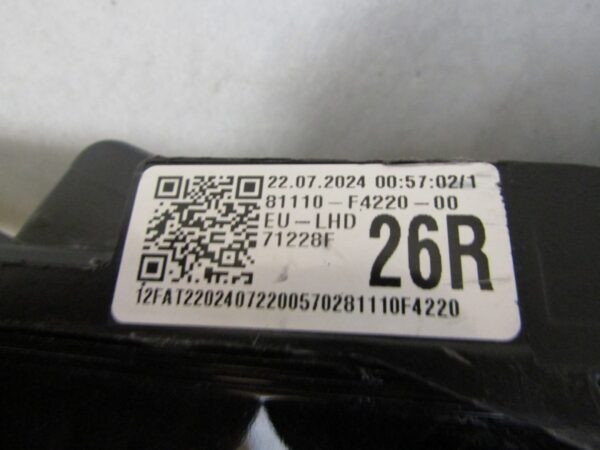 Koplamp TOYOTA CHR II LED RECHTS 81110-F4220-00 23- Z77/K3/9A