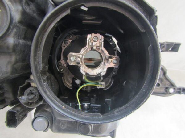 Koplamp TOYOTA AURIS 2 II XENON DRAAIEN 12-15 Links Z49/K3/2A