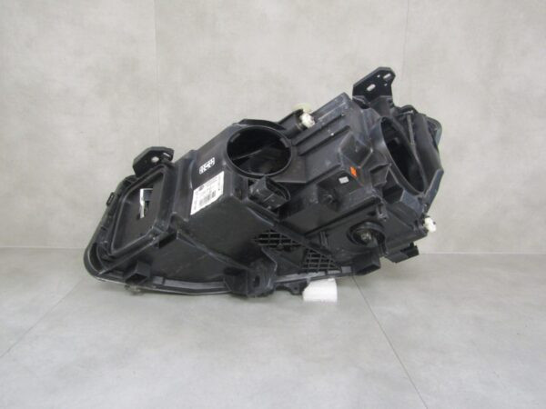 Koplamp Mercedes A-klasse W176 Xenon niet-draaiend 12-15 Rechts A1768201261KZ S1599/K3/5E