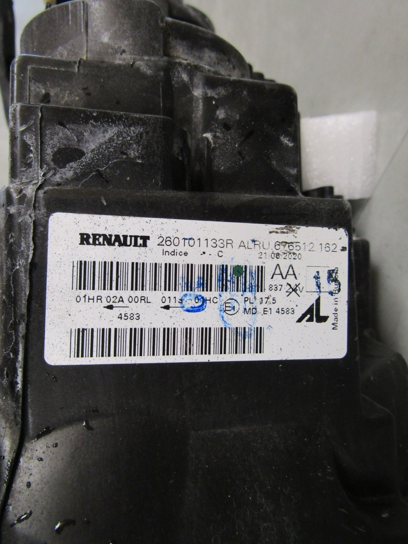 Koplamp DACIA DUSTER 2 II standaard met LED 17-21 RH 260101133R S1251/C82