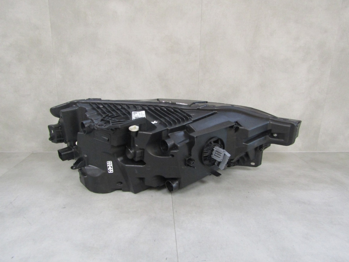 Koplamp VOLVO XC60 II VOLLEDIG LED Links 17-24 32404705 S1740/K3/14D