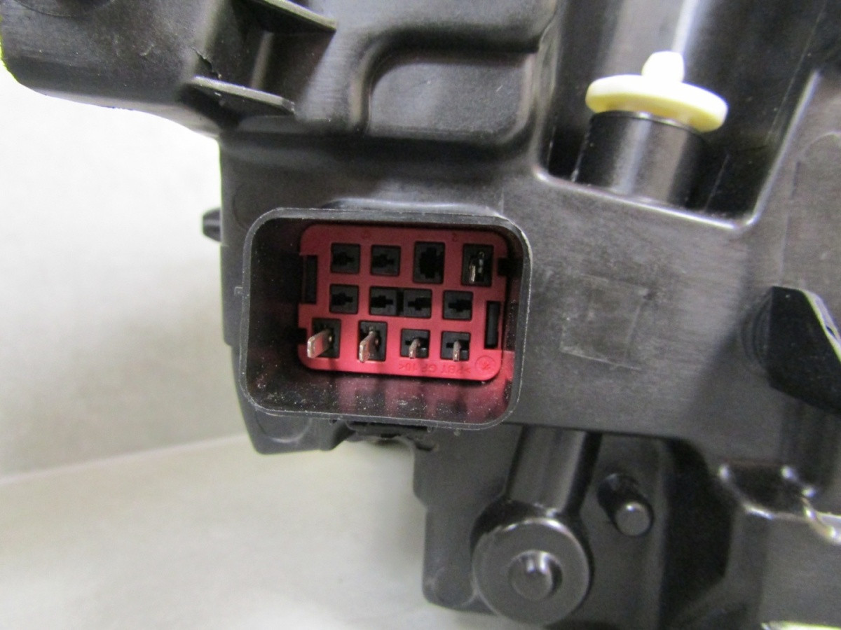 Koplamp VOLVO XC60 II VOLLEDIG LED Links 17-24 32404705 S1740/K3/14D