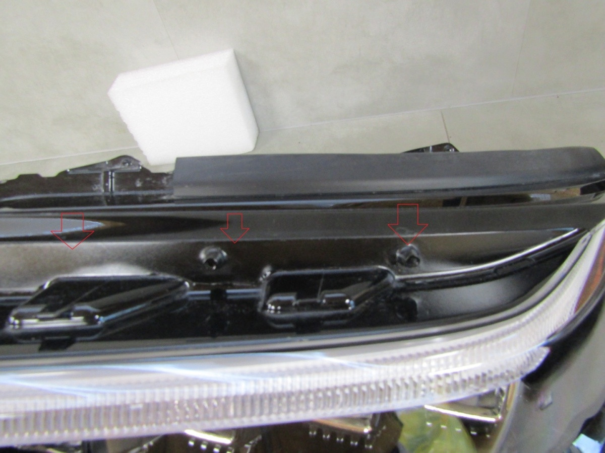 Koplamp TOYOTA BZ4X EA10 Volledige LED LH 22- S1657/K3/9D