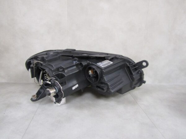 Koplamp VOLKSWAGEN PASSAT B7 XENON DRAAI + LED 10-14 LH Links 3AB941751 S1628/K3/7E