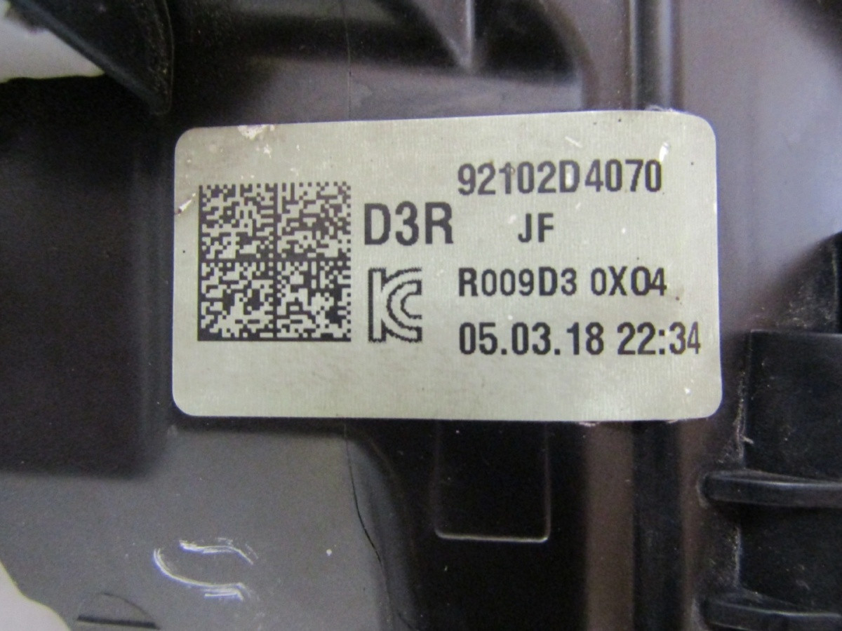 Koplamp KIA OPTIMA IV XENON LED Rechts 92102D4070 15-18 Z80/K3/10A