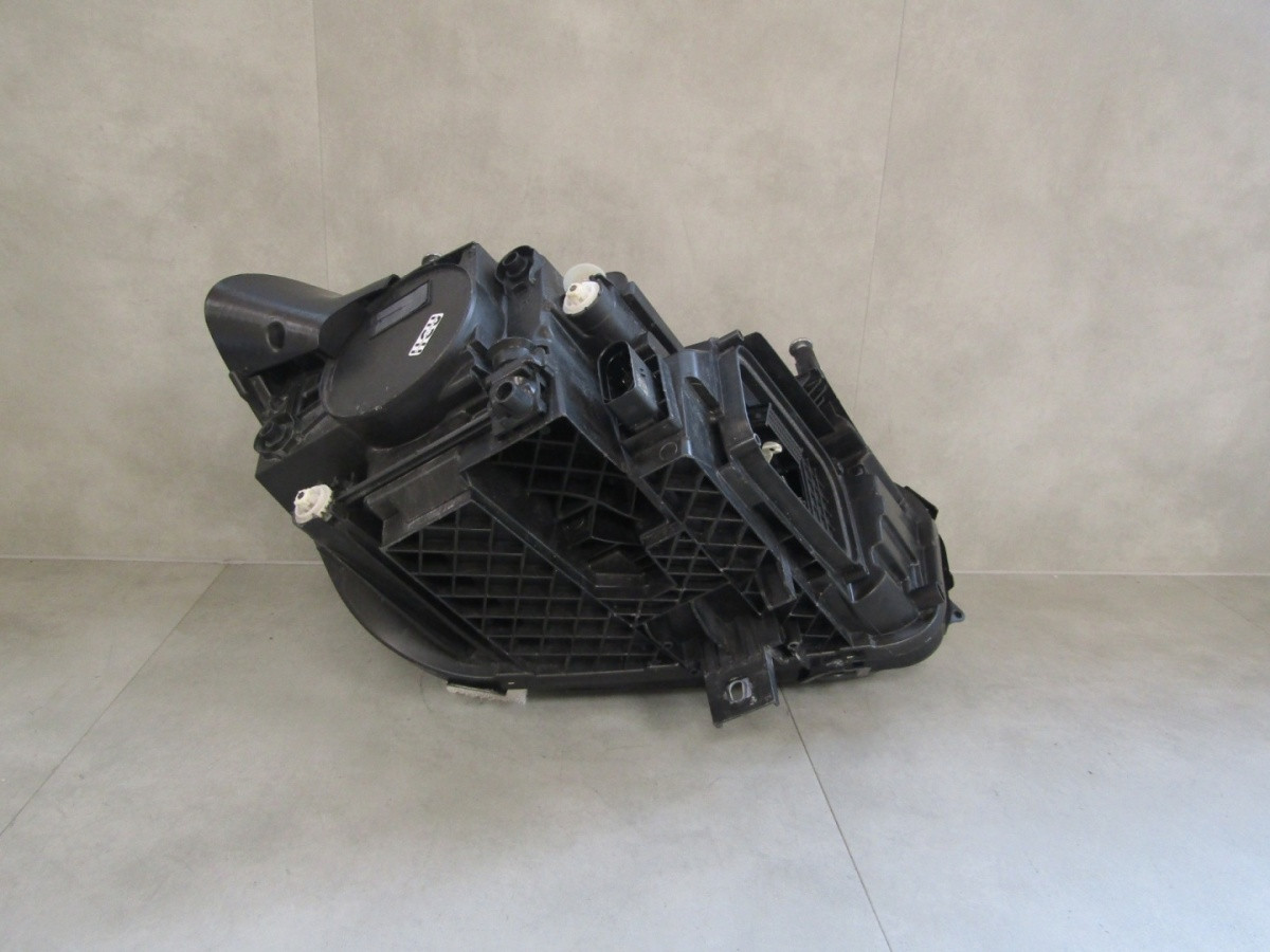 Koplamp MERCEDES B-KLASSE 247 W247 LED PRESTATIES 18-22 LH Links A2479065703 S1641/K3/8F