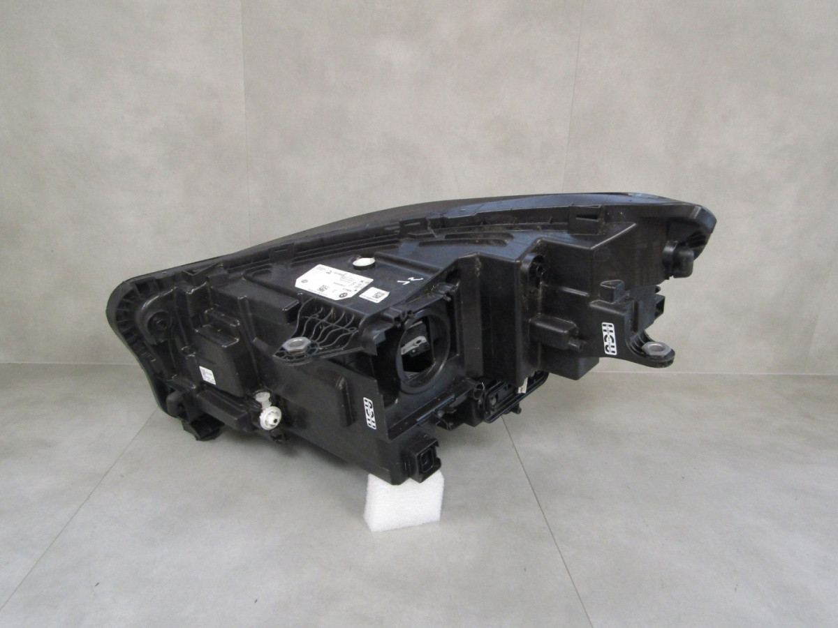 Koplamp BMW X1 U11 VOLLEDIGE LED ZWART 22- RH Rechts 5A9A236-01 S1645/K3/8B