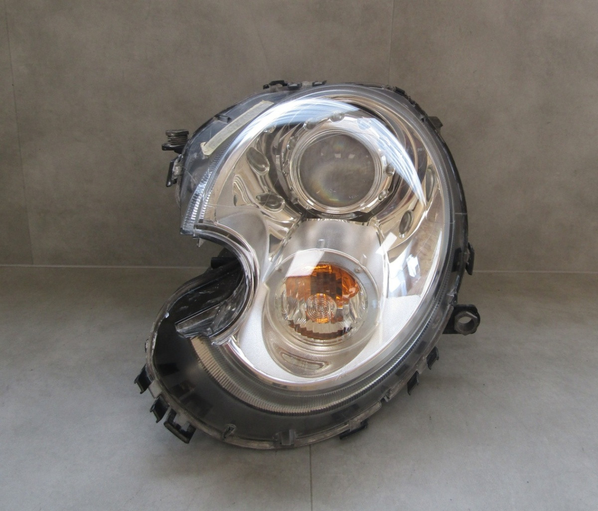 Koplamp MINI COOPER II R55 R56 R57 Facelift 10-13 XENON NIET-DRAAIEN LH S1421/F100