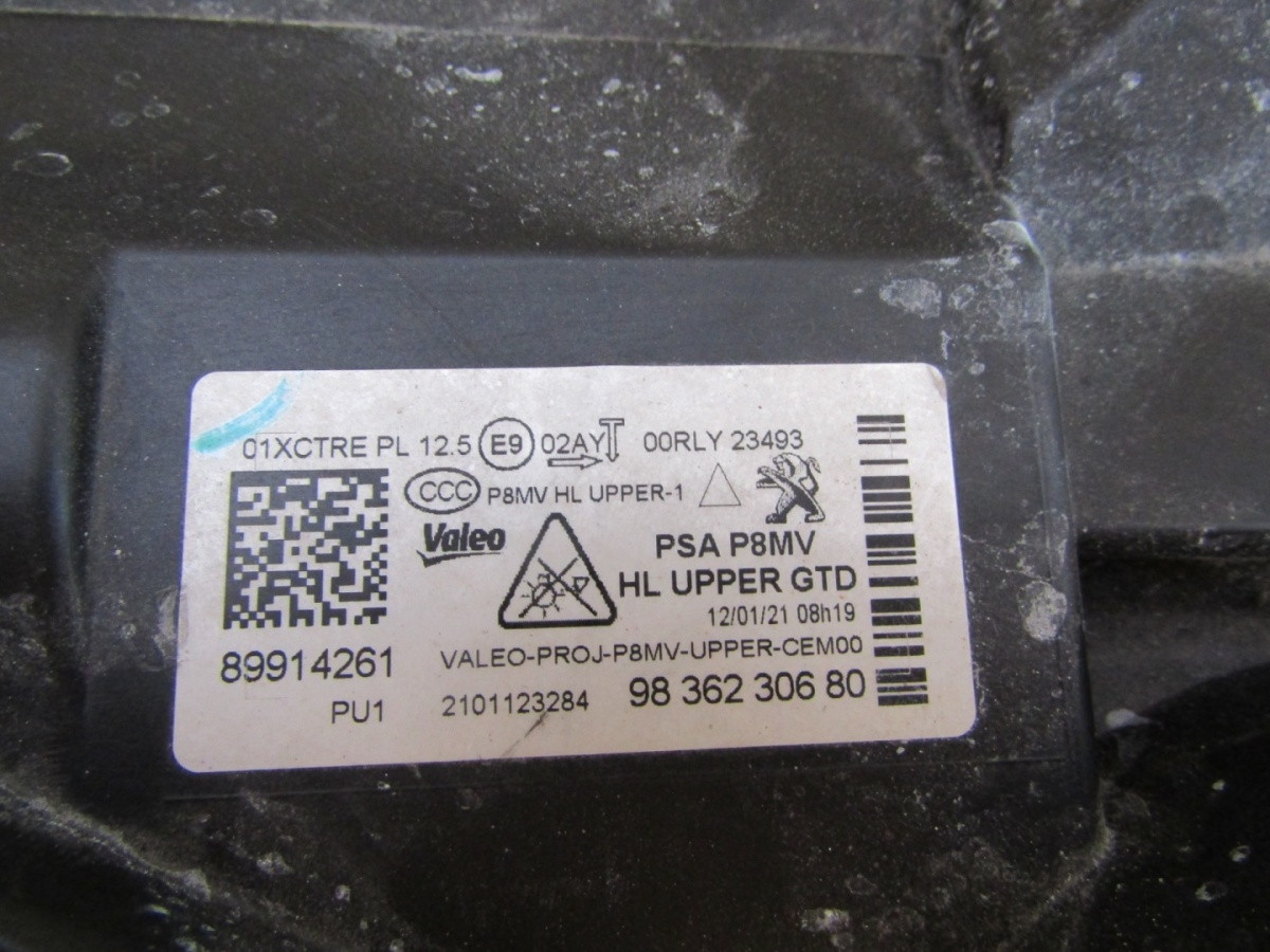 Koplamp Peugeot 3008 II 5008 II Facelift FULL LED LH Links 20-24 9836230680 S1364/k5/10G