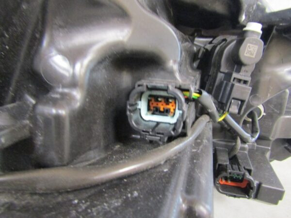 Koplamp NISSAN QASHQAI 3 III 21-24 LED LH Links 100-8D02G S1602/K3/6D