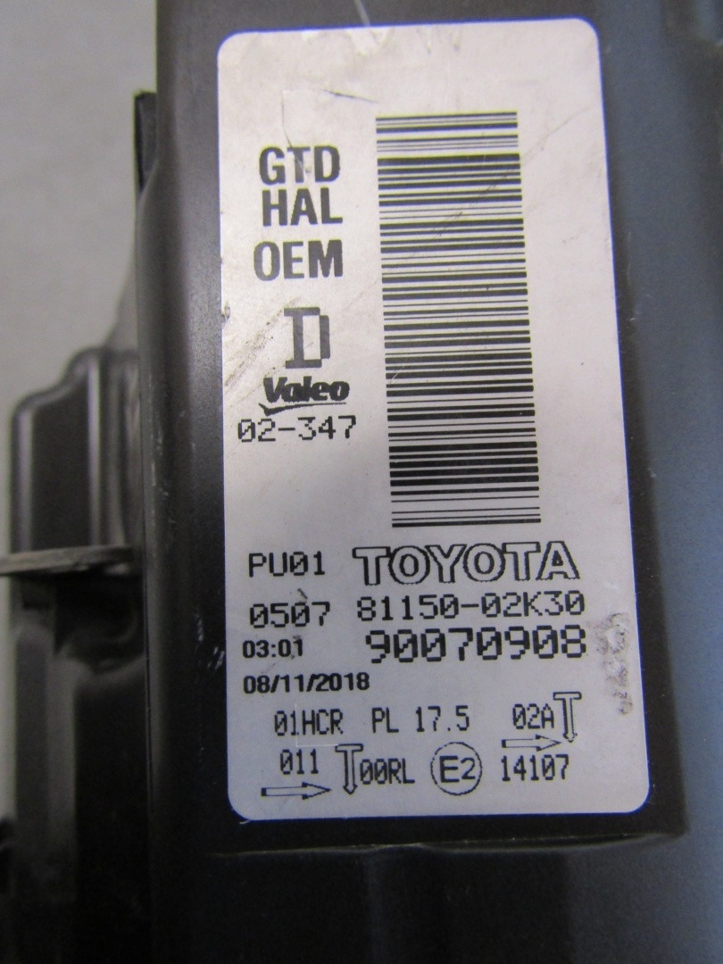 Koplamp TOYOTA AURIS 2 II Facelift NORMALE LENS 15-18 LH Links 81150-02K3 Z91/K3/13A