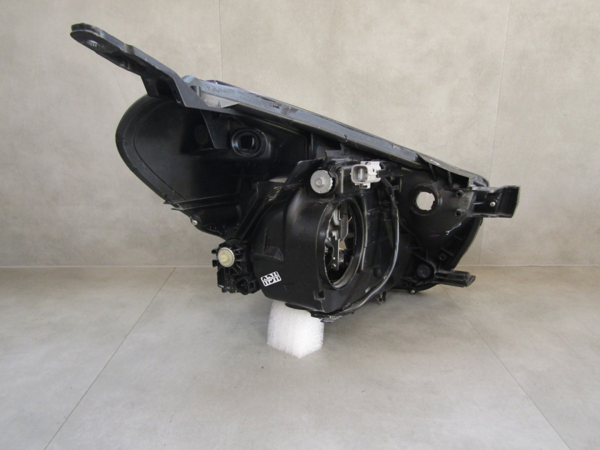 Koplamp Aston Martin Cygnet 11-13 Normale Lens LH Links KOITO 74-1 Z96/K3/14A