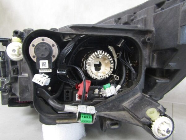 Koplamp SKODA SUPERB 2 II Facelift XENON DRAAIEND 13-15 RH Rechts 3T1941016H S1584/K3/4D