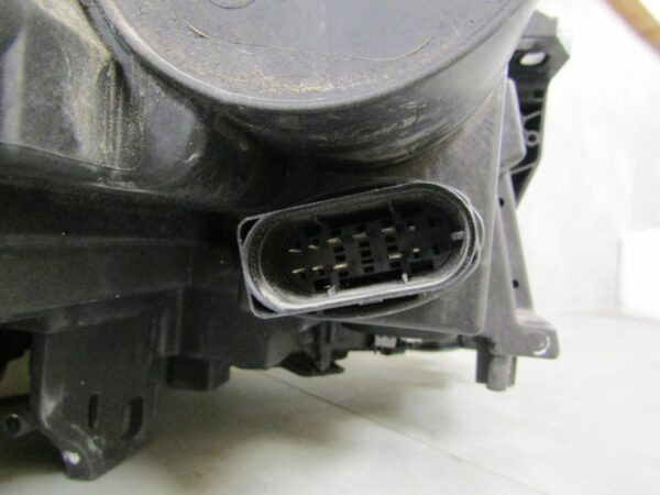 Koplamp MERCEDES GLA W 156 NIET-STUURBARE XENON 13-16 LH A1569061700 S1622/K3/7C