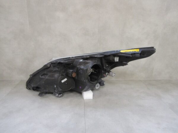 Koplamp TOYOTA AVENSIS T27 Facelift 11-15 XENON DRAAIEN Rechts10000-17687 S1611/K3/6C