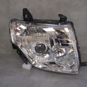 Koplamp MITSUBISHI PAJERO IV 4 06- XENON NIET-DRAAIEND RECHTS  A1470/4K/3E