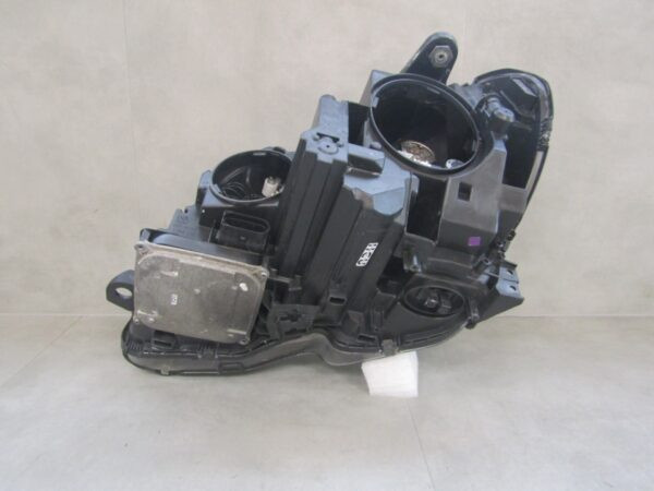 Koplamp MERCEDES W204 Facelift XENON  ILS ZWART AMG RH Rechts Z50/K3/3A