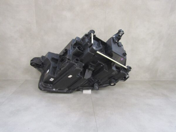 Koplamp AUDI Q4 E ​​​​TRON VOORLAMP LED 21- RH Rechts 89A941034D S1612/K3/6C