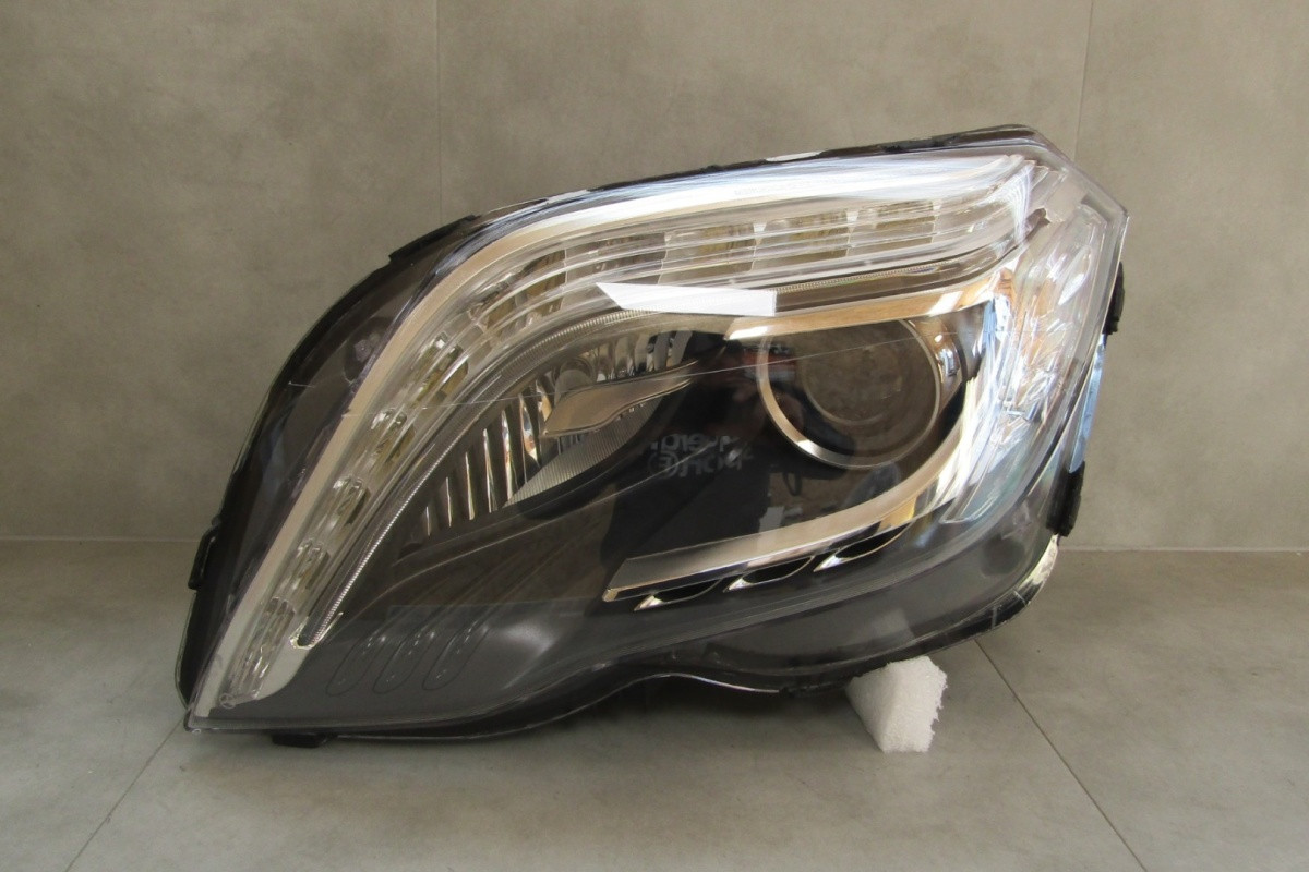 Koplamp MERCEDES GLK W204 Facelift XENON DRAAIEN 12-15 LH Links A2048201539 S1644/K3/8F