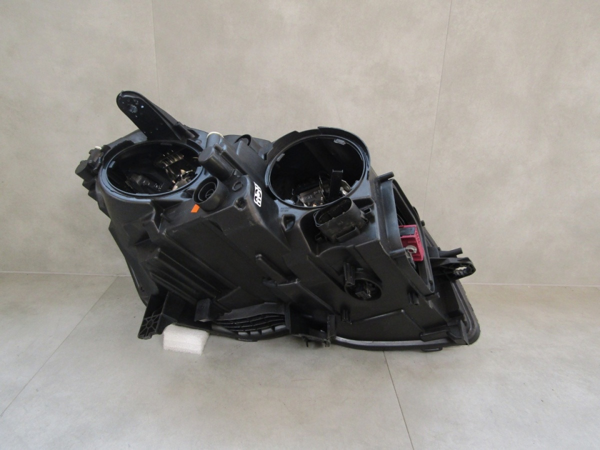 Koplamp MERCEDES GLK W204 Facelift XENON DRAAIEN 12-15 LH Links A2048201539 S1644/K3/8F