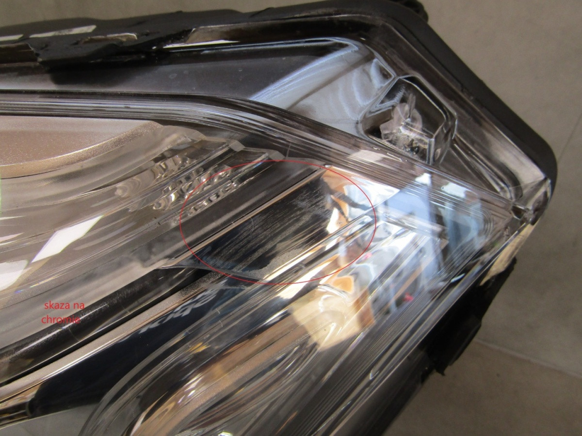 Koplamp MERCEDES GLK W204 Facelift XENON DRAAIEN 12-15 LH Links A2048201539 S1644/K3/8F