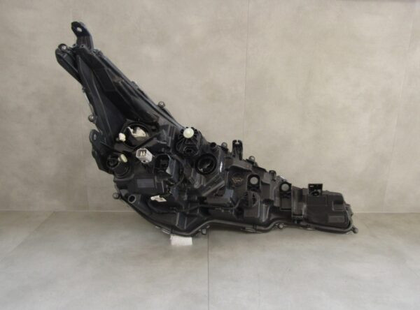 Koplamp Toyota Corolla E21 HB Kombi FULL LED  18-22 LH Links 81150-02S70 S1575/K3/3E
