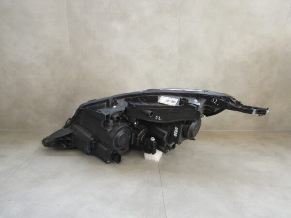 Koplamp Peugeot 2008 I Standaard Lens 13-16 Rechts 9815403080 S1564/k3/2B