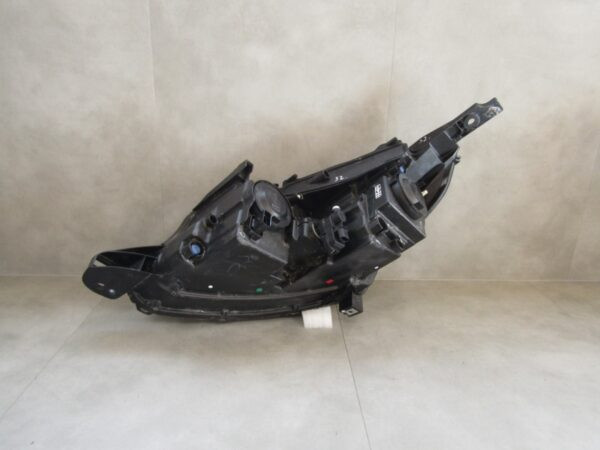 Koplamp Peugeot 2008 I Standaard Lens 13-16 Rechts 9815403080 S1564/k3/2B