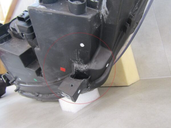 Koplamp Peugeot 2008 I Standaard Lens 13-16 Rechts 9815403080 S1564/k3/2B