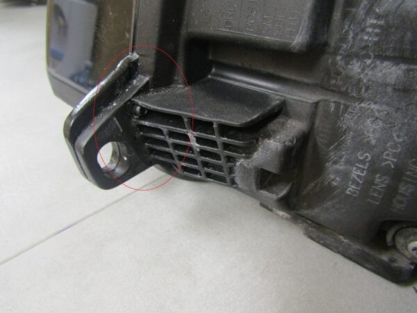 Koplamp RANGE ROVER EVOQUE RH RECHTS XENON DJ3M-13W029ED 11-15 Z73/K3/8A