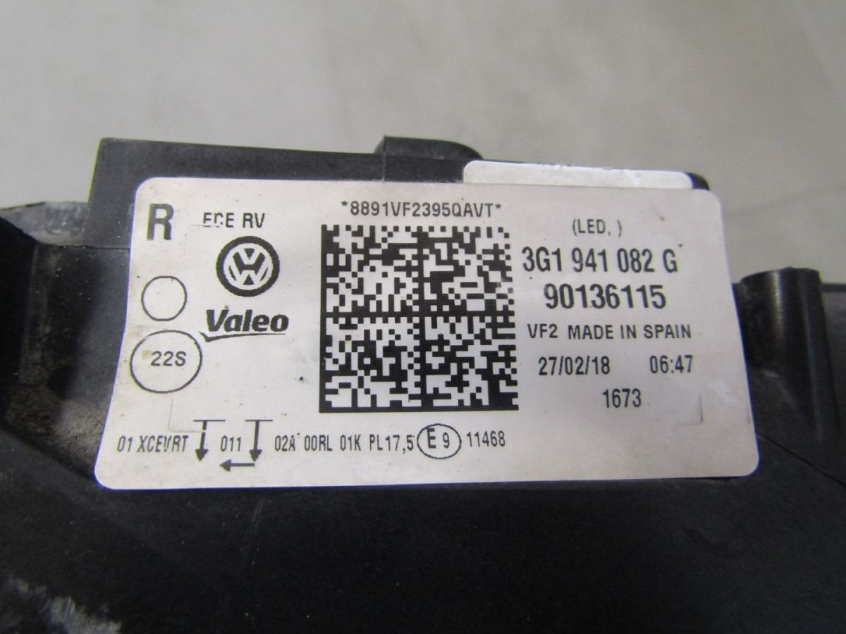 Koplamp VOLKSWAGEN PASSAT B 8 FULL LED RH Rechts 3G1941082G 14-19 Z82/K3/11A