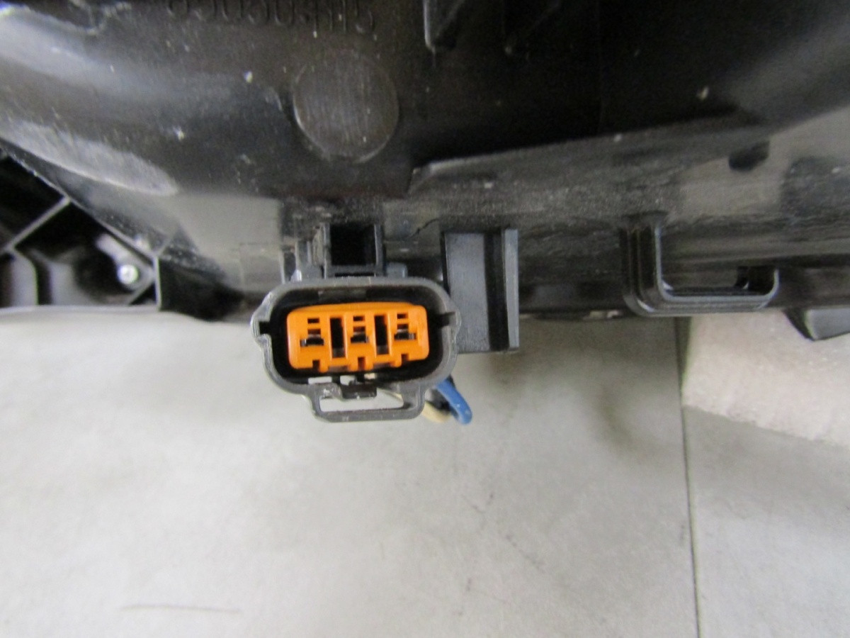 Koplamp MAZDA CX3 CX-3 STANDAARD LENS 14-18 RH Rechts D10E-51030 S1675/K3/10E