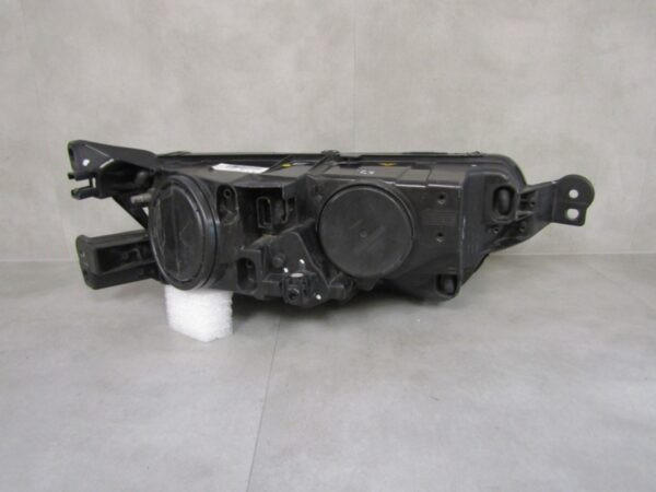 Koplamp  CITROEN C4 PICASSO II XENON Links LH 9677217580 13-19 Z70/K3/8A