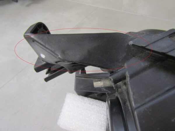 Koplamp  CITROEN C4 PICASSO II XENON Links LH 9677217580 13-19 Z70/K3/8A