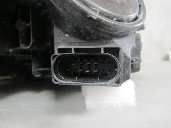 Koplamp Mercedes E-klasse W213 Standaard Links 16-20 A2138202161KZ S1595/K3/5D