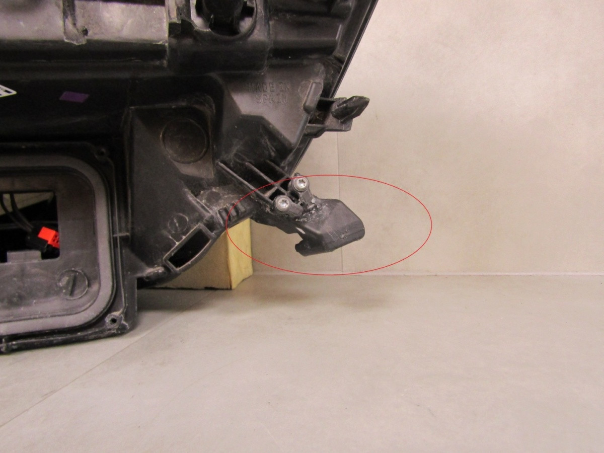 Koplamp Renault Megane IV 4 Standaard LED-Lens 16-20 RH 260108478R S1685/K3/11C