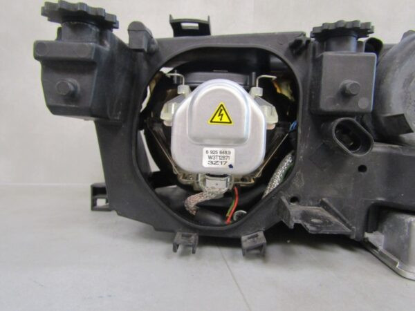 Koplamp BMW 3 E46 XENON SEDAN KOMBI Facelift 02-05 LH Links 6925643 Q1428/K3 1E