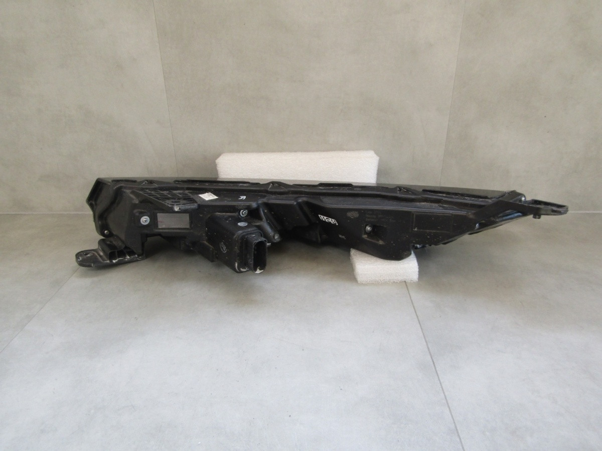 Koplamp XIAOPENG 7 LED RH RECHTS KOITO 210-7R02F Q1223/K5 11F