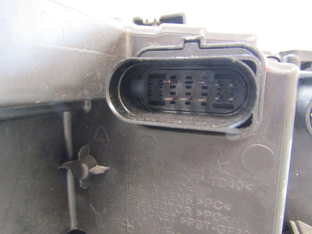 Koplamp Voyah Free FULL LED 21- LH 3711AAA Q1115/K4 13E