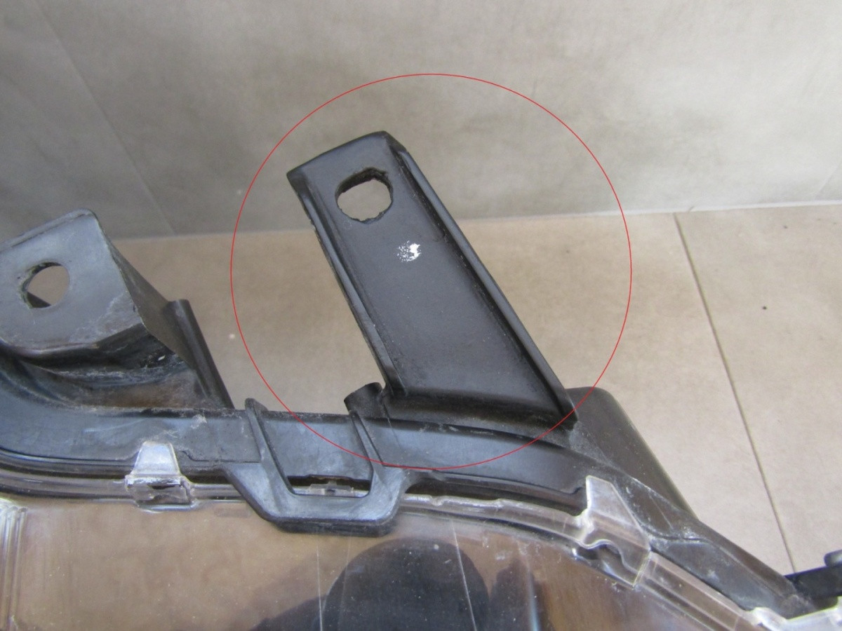 Koplamp Toyota Yaris Cross Normale Lens 17-22 RH Rechts 0D-310 Q1511/K3 16G