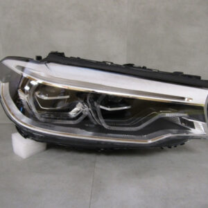 Koplamp BMW 5 G30 G31 Adaptieve Volledige LED-KOPLAMP 17-20 RH Rechts 8499122 Q1407/K3 3G