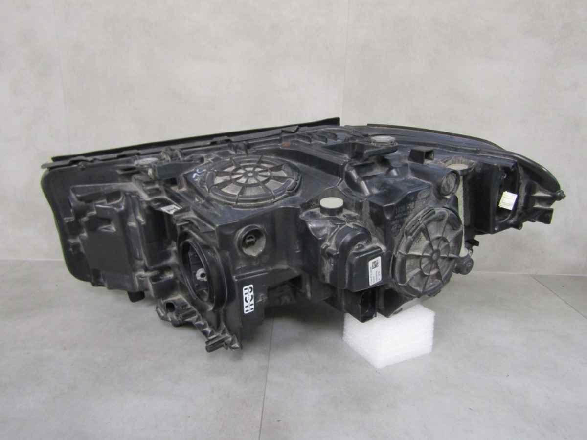 KOPLAMP BMW 5 G30 G31 ADAPTIEVE VOLLEDIGE LED- 17-20 RH RECHTS 7439210 Q1516/K3 16F
