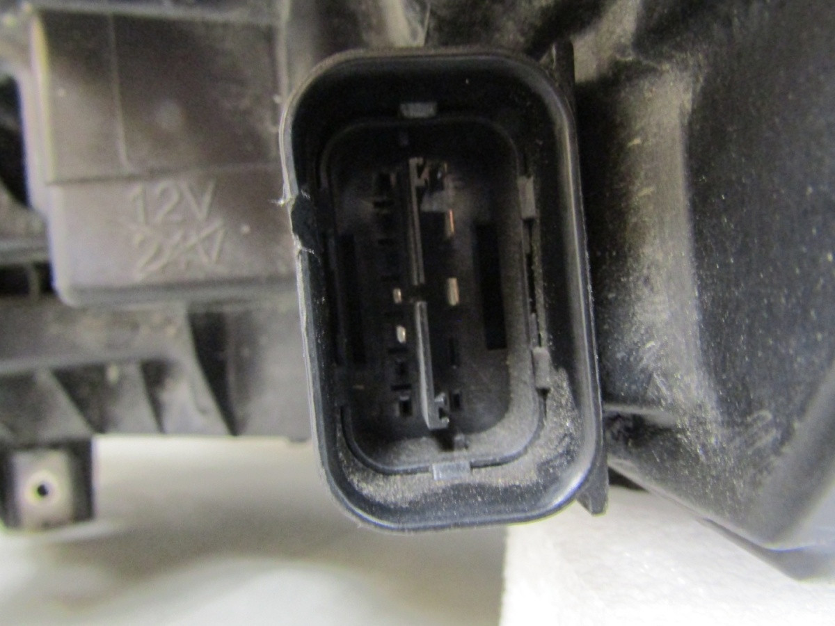 KOPLAMP BMW 5 G30 G31 ADAPTIEVE VOLLEDIGE LED- 17-20 RH RECHTS 7439210 Q1516/K3 16F