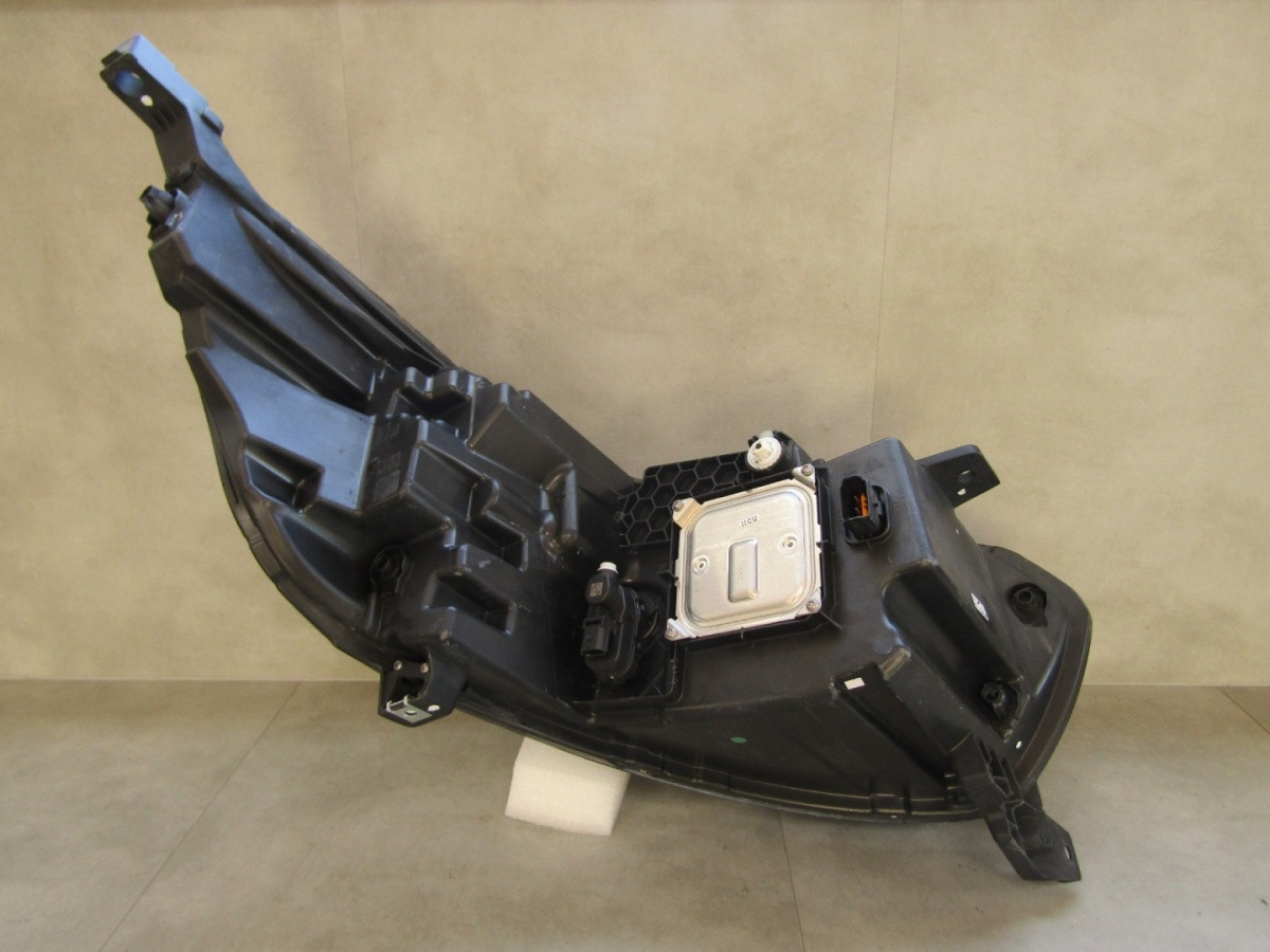 Koplamp Nissan Primastar II NV300 Facelift LED-21- LH Links 260605887R Q1568/K5 4B