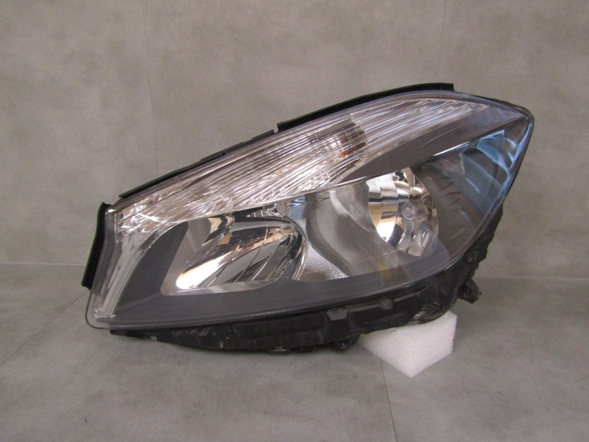 Koplamp Mercedes A-Klasse W176 STANDAARD 12-15 LH Links A1768203861 Q1498/K3 10C